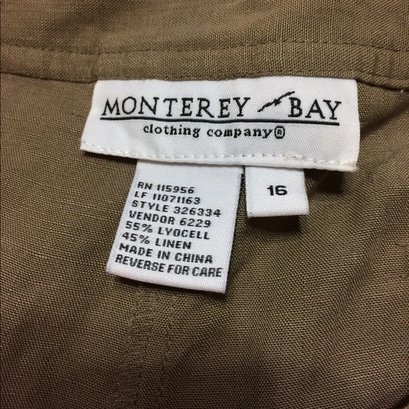 Monteray Bay Shorts / NWOT - Picture 3 of 3